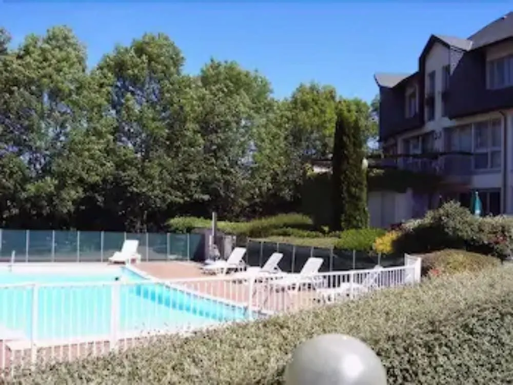 Bastide Du Cantal Салер